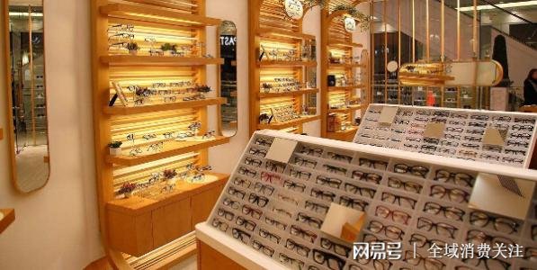眼鏡行業(yè)真的是暴利嗎？出廠價與售價的懸殊背后