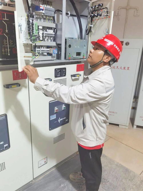 全心全意，匠心筑夢——記安裝股份2020年電工電氣施工員技能競賽冠軍羅長發(fā)